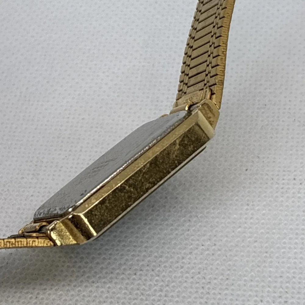 Vtg Citizen Unisex Gold Tone Smoke Grey Dial Quartz Watch T15537 - Working!